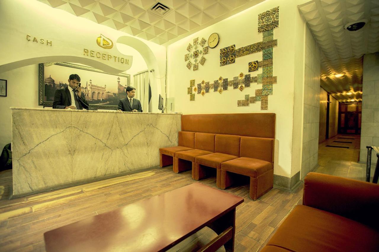Deep Hotel Lucknow Bagian luar foto